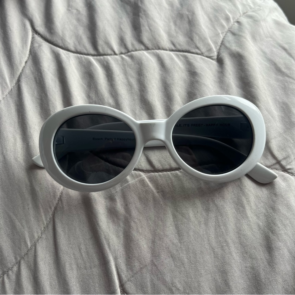 Happy Hour Cobain Sunglasses